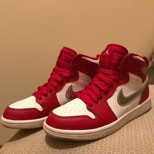 Youth Retro Ones Air Jordan’s Tennis Shoes